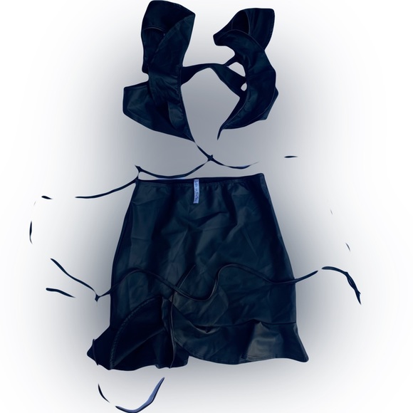 Madison Faux Leather Ruffle Set In Black - Picture 3 of 5